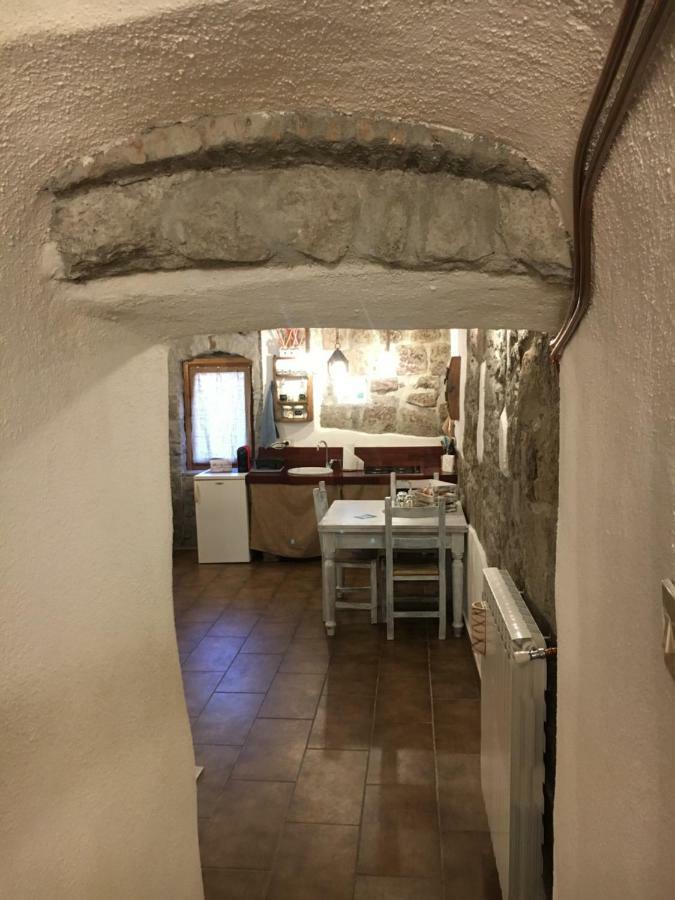 Il Rifugio Dei Templari Apartment Viterbo Luaran gambar